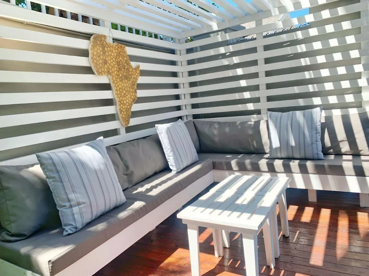 4 On Varneys Guest House Cape Town