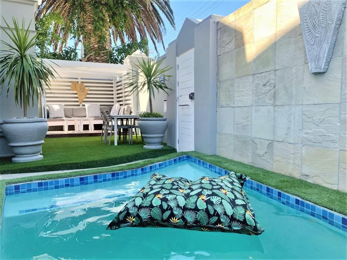 ****  4 On Varneys Guest House Cape Town South Africa