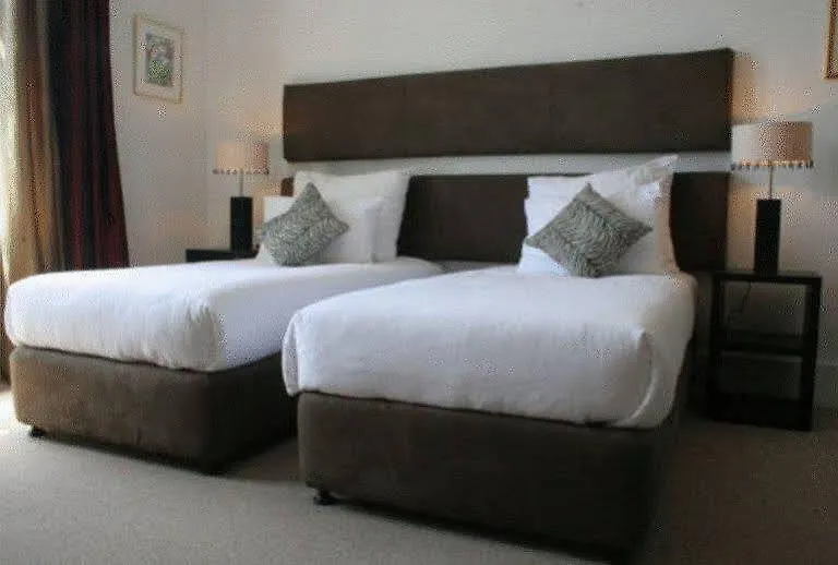 4 On Varneys Guest House Cape Town 4*,
